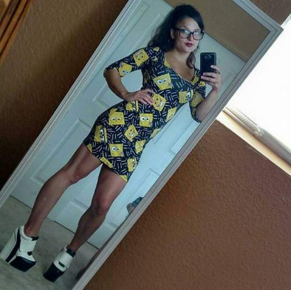 SpongeBob Mini Dress Nickelodeon - Picture 2 of 4